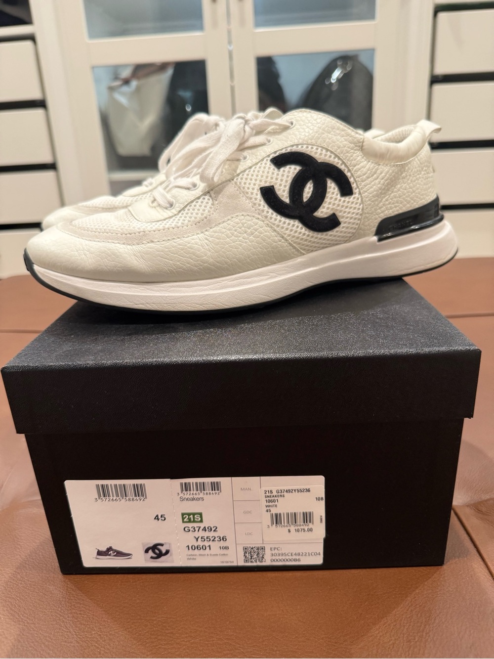 Chanel White / Black Sneaker Size 45 / Men’s 12 US